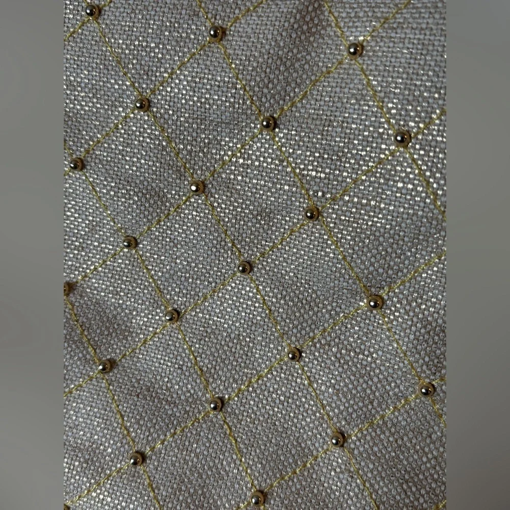 Vintage Warren Reed shoulder bag with gold bead accents in excellent condition!